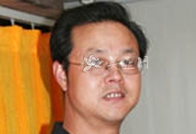 紫砂壶工艺师图片：连士舫 - 宜兴紫砂壶网