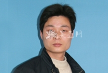 紫砂壶工艺师图片：范萍 - 宜兴紫砂壶网