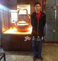 紫砂壶工艺师图片：范柯楠 - 宜兴紫砂壶网