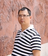 紫砂壶工艺师图片：范友良 - 宜兴紫砂壶网