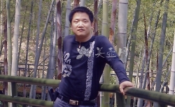 紫砂壶工艺师图片：吴勇 - 宜兴紫砂壶网