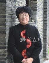 紫砂壶工艺师图片：刘彬芬 - 宜兴紫砂壶网