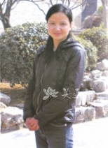 紫砂壶工艺师图片：朱秀兰 - 宜兴紫砂壶网