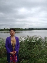 紫砂壶工艺师图片：吴淑英 - 宜兴紫砂壶网