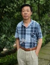 紫砂壶工艺师图片：吕伟 - 宜兴紫砂壶网