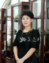 紫砂壶工艺师图片：刘亚萍 - 宜兴紫砂壶网