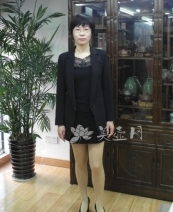 紫砂壶工艺师图片：王兰芳 - 宜兴紫砂壶网