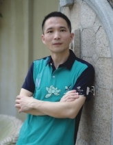 紫砂壶工艺师图片：王旭生 - 宜兴紫砂壶网