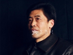 紫砂壶工艺师图片：强德俊 - 宜兴紫砂壶网