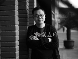 紫砂壶工艺师图片：华昱 - 宜兴紫砂壶网