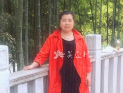 紫砂壶工艺师图片：葛小燕 - 宜兴紫砂壶网