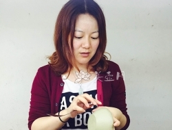 紫砂壶工艺师图片：施晨鹰 - 宜兴紫砂壶网