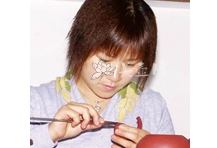 紫砂壶工艺师图片：孙美雅 - 宜兴紫砂壶网