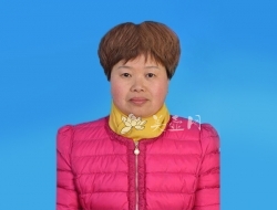 紫砂壶工艺师图片：吕美萍 - 宜兴紫砂壶网