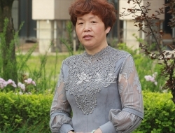 紫砂壶工艺师图片：顾焕华 - 宜兴紫砂壶网