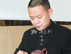 紫砂壶工艺师图片：吴小卫 - 宜兴紫砂壶网