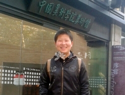 紫砂壶工艺师图片：秦利君 - 宜兴紫砂壶网