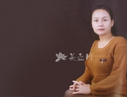 紫砂壶工艺师图片：邵美华 - 宜兴紫砂壶网