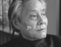 紫砂壶工艺师图片：吴震 - 宜兴紫砂壶网