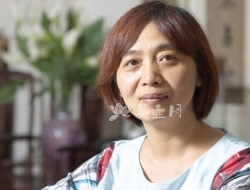 紫砂壶工艺师图片：鲍燕萍 - 宜兴紫砂壶网