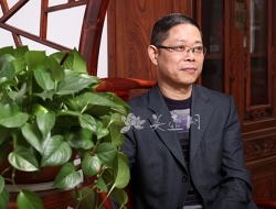 紫砂壶工艺师图片：顾学中 - 宜兴紫砂壶网