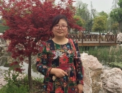 紫砂壶工艺师图片：范亚琴 - 宜兴紫砂壶网