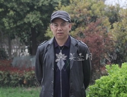 紫砂壶工艺师图片：徐小平 - 宜兴紫砂壶网