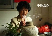 紫砂壶工艺师图片：邵云 - 宜兴紫砂壶网