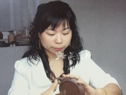 紫砂壶工艺师图片：潘云兰 - 宜兴紫砂壶网