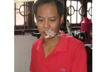 紫砂壶工艺师图片：徐鸣 - 宜兴紫砂壶网