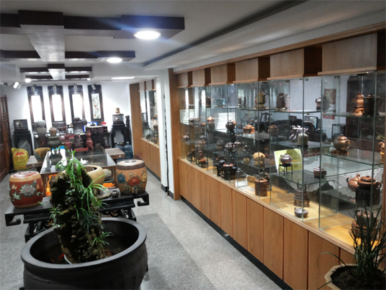 紫砂壶图片：恒甫堂艺术馆 - 宜兴紫砂壶网