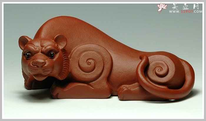 紫砂壶图片：流线伏虎 - 宜兴紫砂壶网