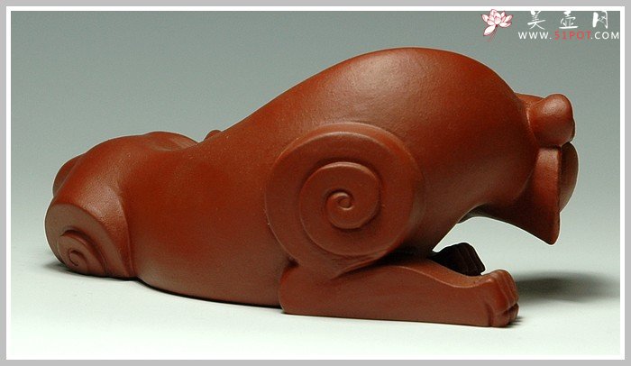 紫砂壶图片：流线伏虎 - 宜兴紫砂壶网