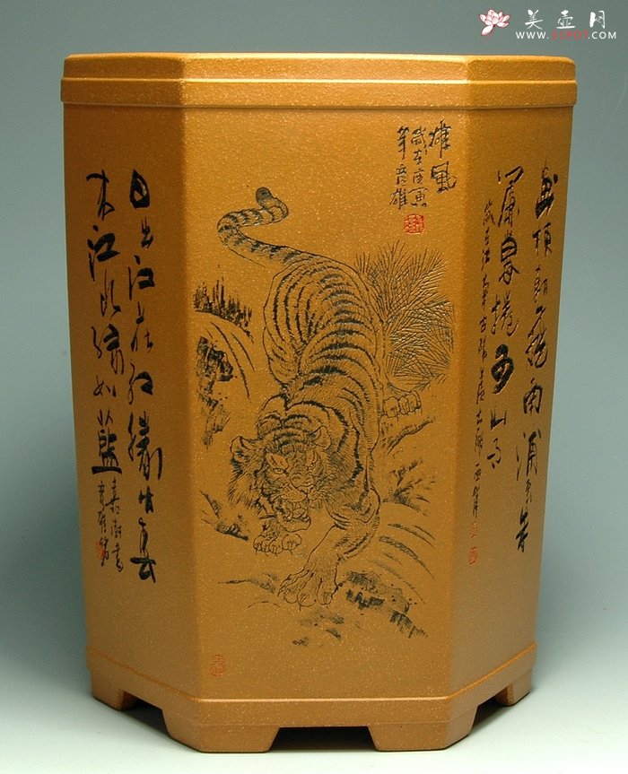 紫砂壶图片：钟馗威虎笔筒 - 宜兴紫砂壶网