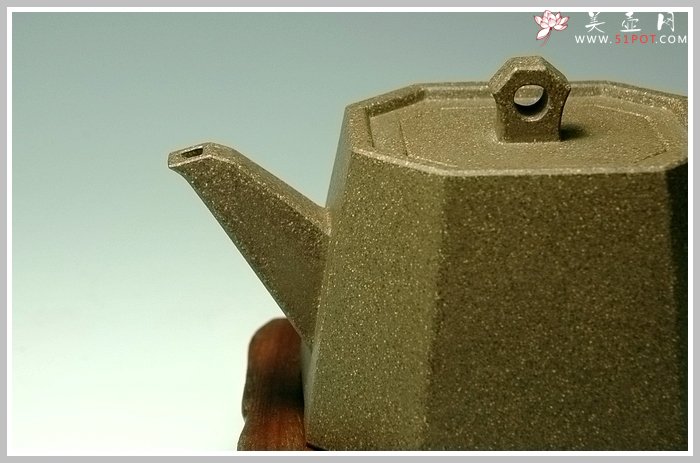 紫砂壶图片：小八方 - 宜兴紫砂壶网