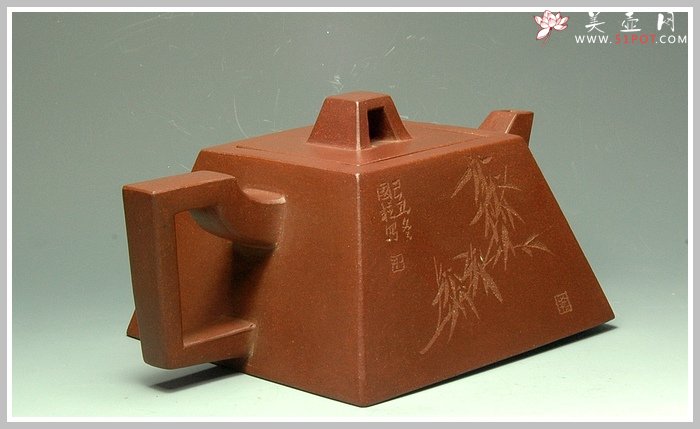 紫砂壶图片：全手升方 - 宜兴紫砂壶网