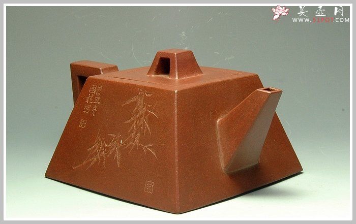 紫砂壶图片：全手升方 - 宜兴紫砂壶网