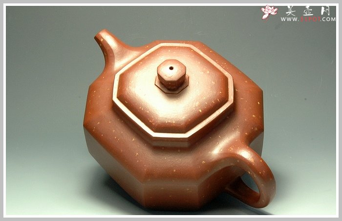 紫砂壶图片：全手工点砂八方侧角 - 宜兴紫砂壶网