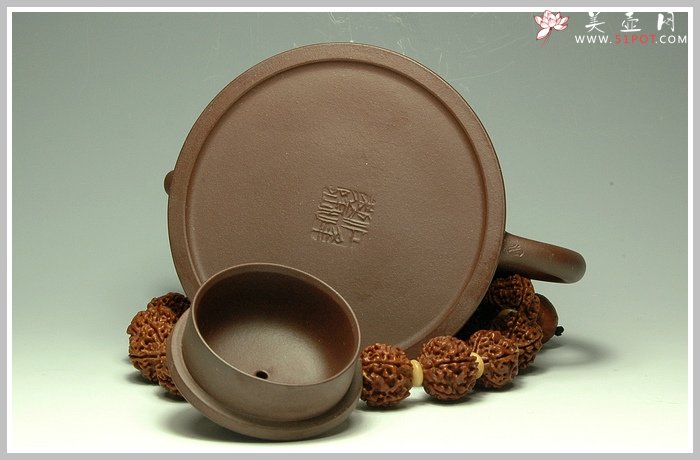 紫砂壶图片：鱼罩 - 宜兴紫砂壶网