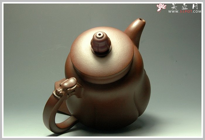 紫砂壶图片：龙莲壶 大气精细 - 宜兴紫砂壶网
