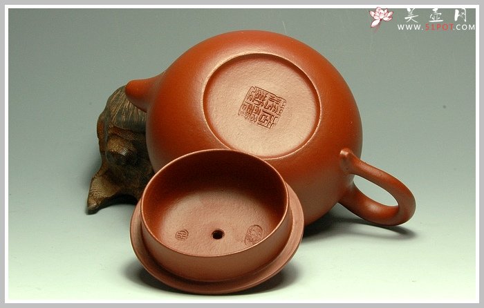 紫砂壶图片：朱泥小仿古 - 宜兴紫砂壶网