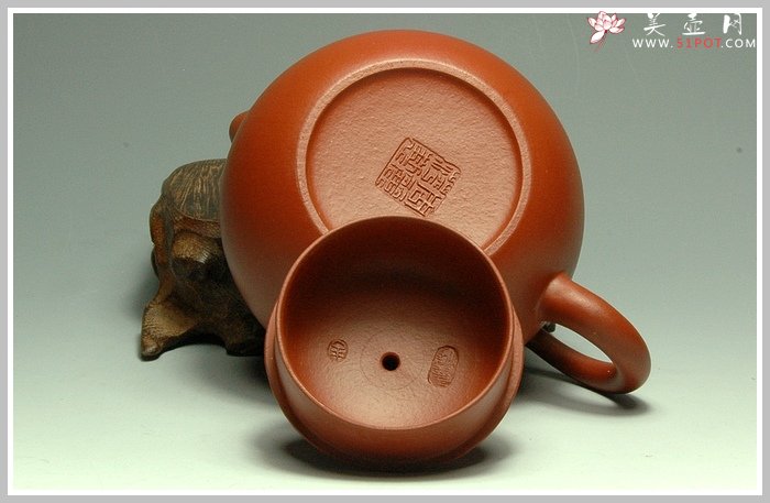 紫砂壶图片：朱泥小西施 - 宜兴紫砂壶网