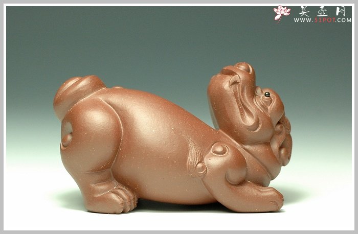 紫砂壶图片：回头貔貅 - 宜兴紫砂壶网