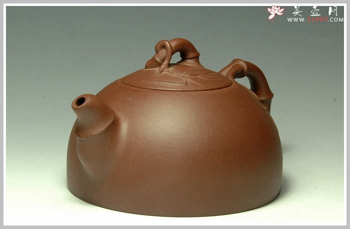 紫砂壶图片：半月竹 - 宜兴紫砂壶网