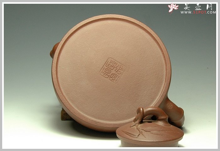 紫砂壶图片：半月竹 - 宜兴紫砂壶网