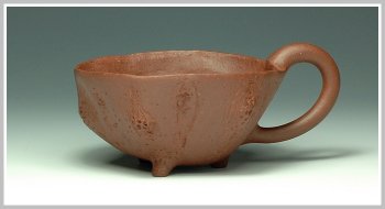 紫砂壶图片：全手花塑品茗杯 精品 - 宜兴紫砂壶网