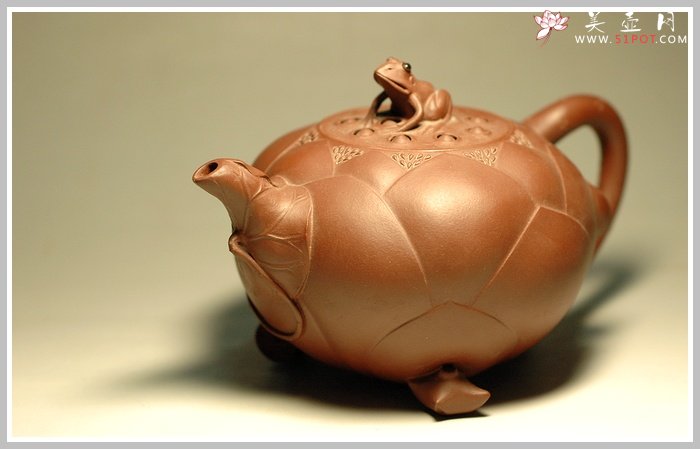 紫砂壶图片：青蛙莲子 - 宜兴紫砂壶网