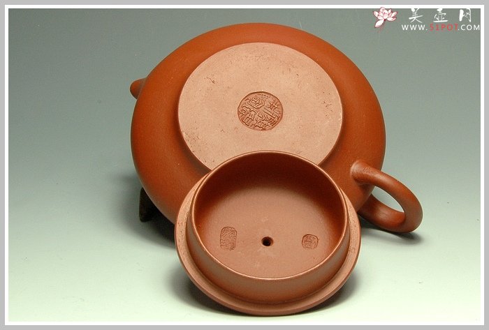 紫砂壶图片：朱泥虚扁 - 宜兴紫砂壶网
