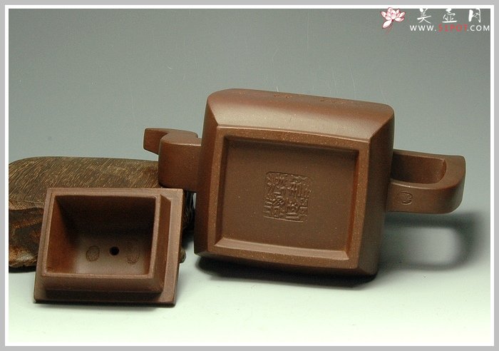 紫砂壶图片：高四方 - 宜兴紫砂壶网