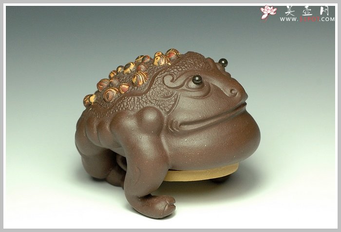 紫砂壶图片：金蟾宝贝 - 宜兴紫砂壶网